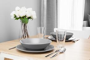 Apartments Warsaw Pawia by Renters