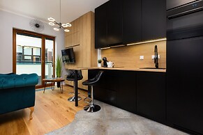 Apartments Warsaw Pawia by Renters