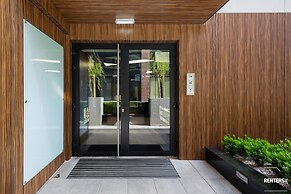 Apartments Warsaw Pawia by Renters