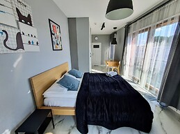 Apartments Warsaw Pawia by Renters