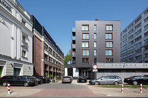 Apartments Warsaw Pawia by Renters
