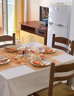 Floral Apartments Pende