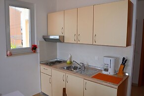 Floral Apartments Pende