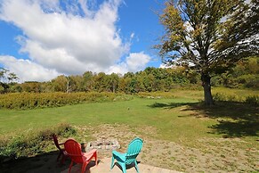 Smokey Valley Lodge 2 Bedroom Home by Redawning