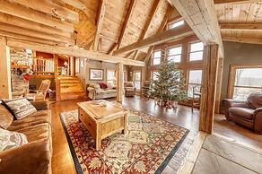 Smokey Valley Lodge 2 Bedroom Home by Redawning