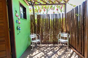 IT10 Bangalô Duplex 3 Suítes Pé na Areia