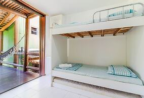 IT10 Bangalô Duplex 3 Suítes Pé na Areia