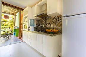 IT10 Bangalô Duplex 3 Suítes Pé na Areia