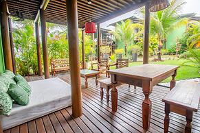 IT10 Bangalô Duplex 3 Suítes Pé na Areia