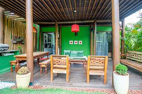 IT10 Bangalô Duplex 3 Suítes Pé na Areia