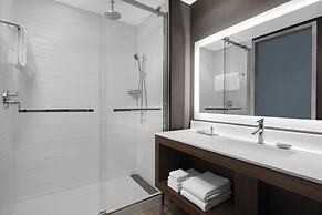 AC Hotel by Marriott Columbus Downtown