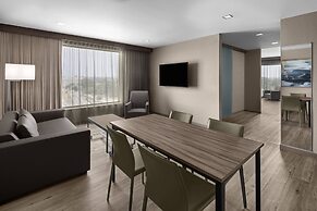 AC Hotel by Marriott Columbus Downtown