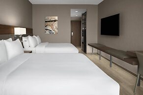 AC Hotel by Marriott Columbus Downtown