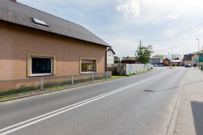 Holiday House Bursztyn by Renters