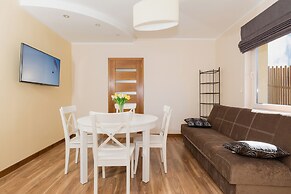 Holiday House Bursztyn by Renters