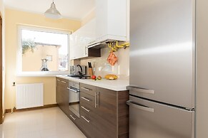 Holiday House Bursztyn by Renters