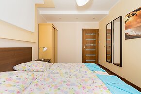 Holiday House Bursztyn by Renters