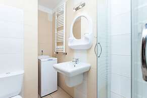 Holiday House Kurnik by Renters