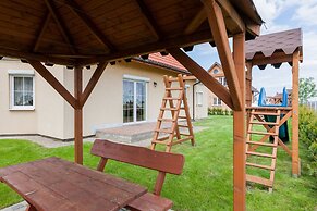 Holiday House Mewa by Renters