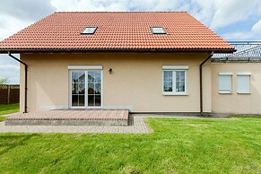 Holiday House Mewa by Renters