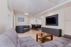 Holiday House Mewa by Renters