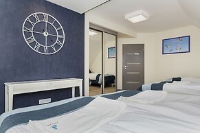 Holiday House Mewa by Renters