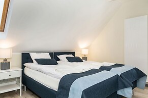 Holiday House Mewa by Renters