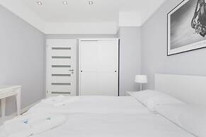 Holiday House Posejdon by Renters