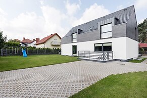Holiday House Posejdon by Renters