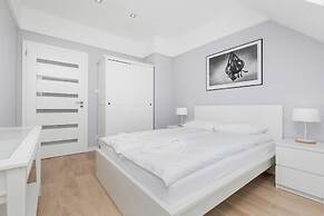 Holiday House Posejdon by Renters