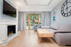 Holiday House Posejdon by Renters