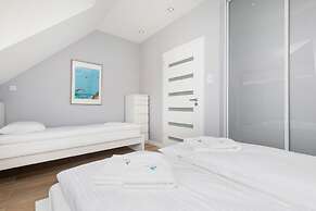 Holiday House Posejdon by Renters