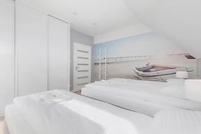 Holiday House Posejdon by Renters
