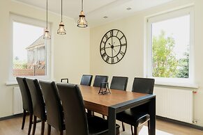 Holiday House Viking by Renters