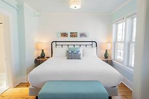 Ocean House Hotel & Motel