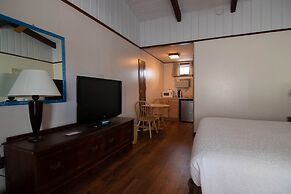 Ocean House Hotel & Motel