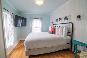 Ocean House Hotel & Motel