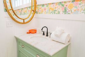 Ocean House Hotel & Motel