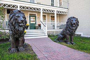 Ocean House Hotel & Motel