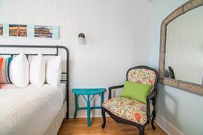 Ocean House Hotel & Motel