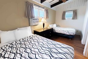 Ocean House Hotel & Motel