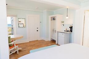 Ocean House Hotel & Motel