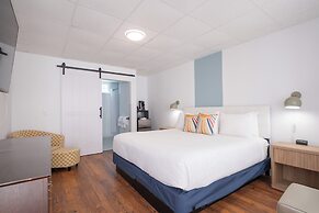 Ocean House Hotel & Motel