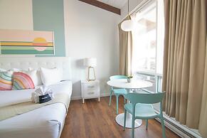 Ocean House Hotel & Motel