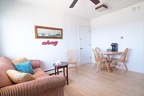 Ocean House Hotel & Motel