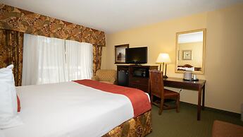 Clarion Hotel & Suites Convention Center Fredericksburg