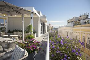 Palacio Provincial San Juan, Curio Collection by Hilton