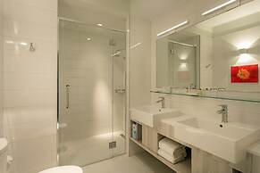 Palacio Provincial San Juan, Curio Collection by Hilton