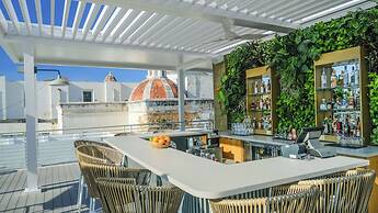 Palacio Provincial San Juan, Curio Collection by Hilton