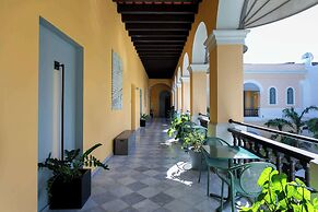 Palacio Provincial San Juan, Curio Collection by Hilton